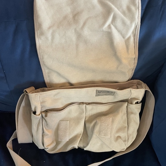 Rapid Dominance Cream Colored Messenger Bag - Picture 3 of 11